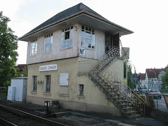 Beschreibung: C:\Dokumente und Einstellungen\Detlef\Eigene Dateien\Eisenbahndet\Eigene Internetseite\Internetfotos\Fulda-Giessen\NiederOhmen\FNOStw.JPG